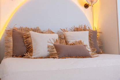 Bohem Rafya Püsküllü Doğal Kumaş Kırlent Kılıfı Kahve 25x50 cm