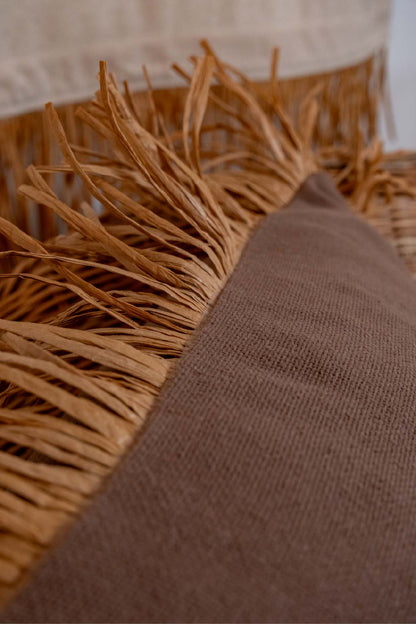 Bohem Rafya Püsküllü Doğal Kumaş Kırlent Kılıfı Kahve 45x45 cm