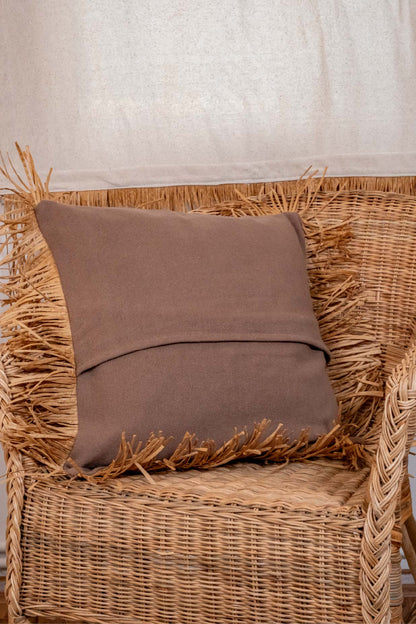 Bohem Rafya Püsküllü Doğal Kumaş Kırlent Kılıfı Kahve 45x45 cm
